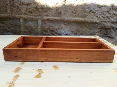 Made to measure cutlery tray: Length 46,5 cm Width 21 cm within custom made realization