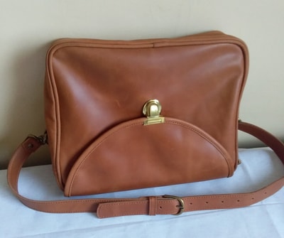 Theft-proof ladies handbag in standard design within custom made realization