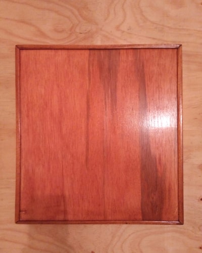 Maßgefertiger Schubladeneinsatz aus Holz für Besteck