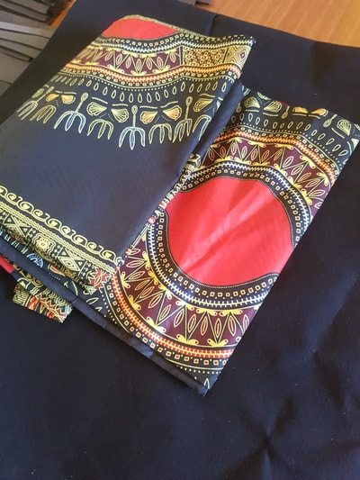 Custom made laptop bag within custom made realization