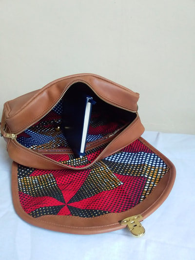Theft-proof ladies handbag in standard design within custom made realization