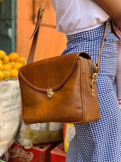 Custom made theft-proof ladies handbag like this: