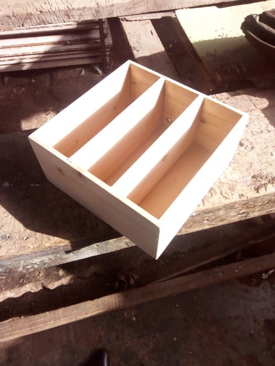 Cutlery box in the unusually small size 24 cm x 24 cm within custom made realization