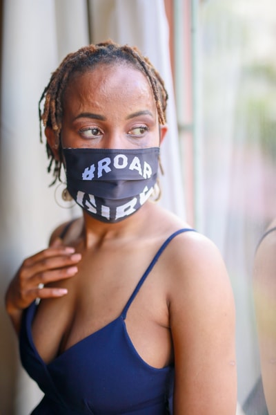 100 custom made face masks with logo "That Girl"