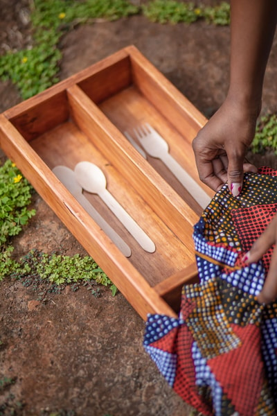 Made to measure cutlery tray: Length 46,5 cm Width 21 cm