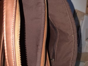 Maßgefertigte Leder-Tote-Bag mit Reißverschluss - Design Ideen und Vorschläge vom Handwerker