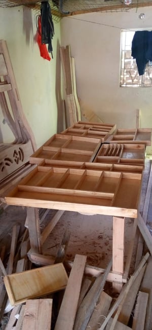 How to make a Custom Cedar Cutlery Trays With Knife Block – work in progress