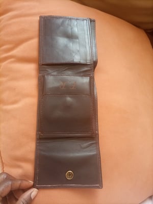 How to make a Custom-Made Leather Wallets With Coin Pocket – work in progress