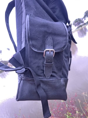 Wie man Maßgefertigter Laptop-Rucksack für 13-Zoll-Laptop herstellt – Arbeitsschritte