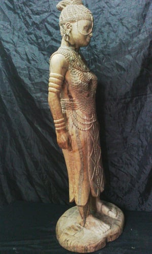 Wie man Buddha-Statue einer afrikanischen Frau nach Maß herstellt – Arbeitsschritte