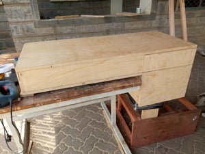 How to make a Custom Home Office Desk 107×42 cm – work in progress