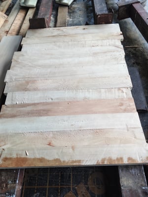 Wie man Besteckkasten 32×44 cm nach Maß herstellt – Arbeitsschritte