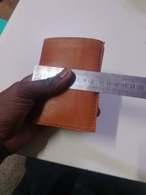 How to make a Custom Leather Wallet for 11 Cards – work in progress