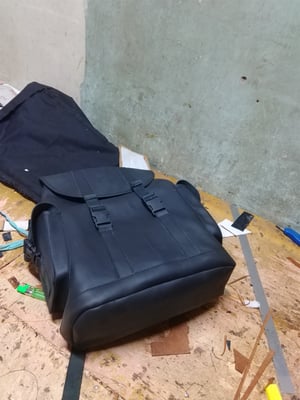 Wie man Maßgefertigter Bundeswehr-Jägerrucksack herstellt – Arbeitsschritte