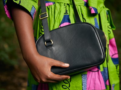 Tailor-made small black leather handbag