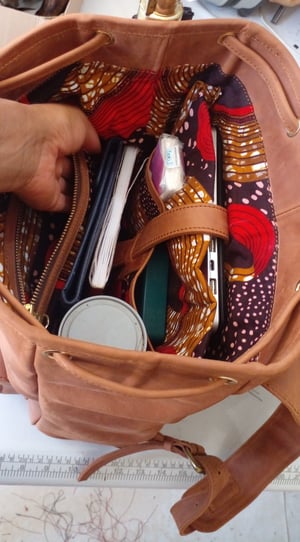 How to make a Custom made leather rucksack with a feminine look – work in progress