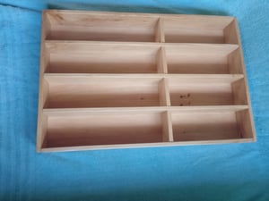 Wie man Besteckkasten 48,5×32,6 cm nach Maß herstellt – Arbeitsschritte