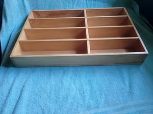 Wie man Besteckkasten 48,5×32,6 cm nach Maß herstellt – Arbeitsschritte