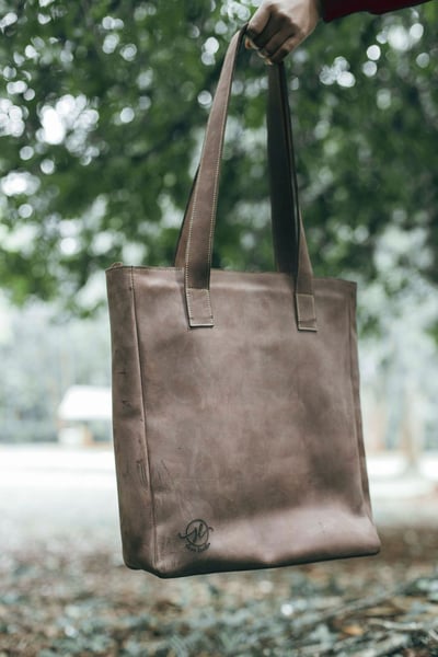 Custom made feminine leather tote bag