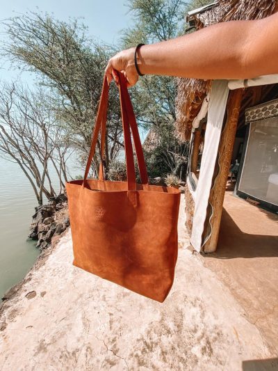 custom made feminin leather tote bag