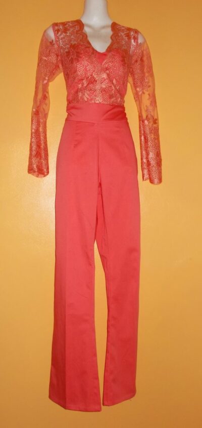 Custom made Jumpsuit within custom made realization