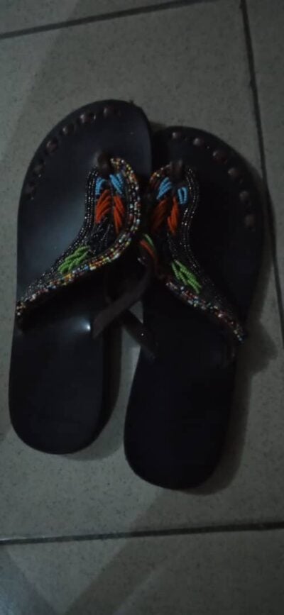 custom made wonderful flipflops within custom made realization