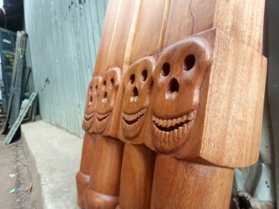 Custom made table legs with a skull within custom made realization