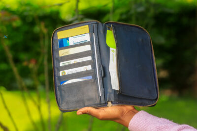 Maßgefertigtes Portemonnaie (siehe Fotos) 