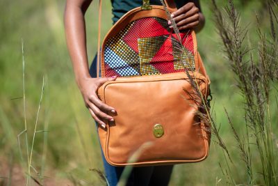 Theft-proof ladies handbag in standard design